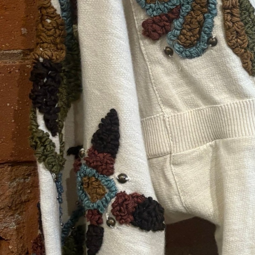 Double D Ranch heavily embroidered beaded Rimfire Top NWT - Picture 13 of 16
